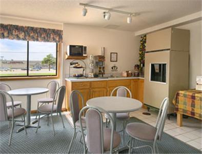 Motel Super 8 By Wyndham Long Prairie Restaurante foto